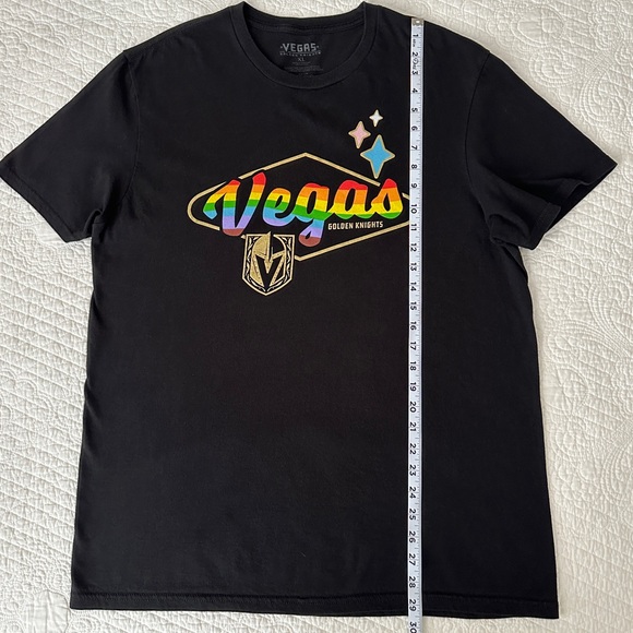 Rare Vegas Golden Knights VGK Black Rainbow Pride T-Shirt Gold Foil Size XL - Picture 6 of 7
